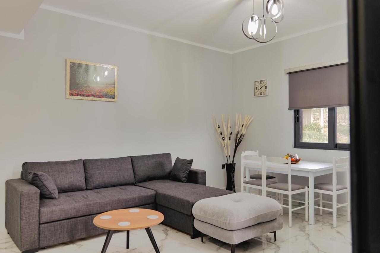 Ferienwohnung Iphigenia Luxury Flat Sarandë Exterior foto